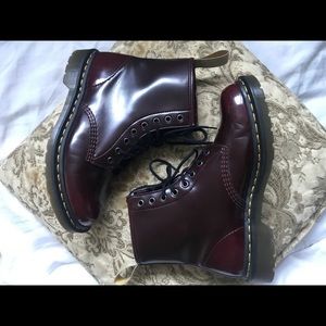 Dr. Marten’s 1460 Vegan Red Cherry Size 10